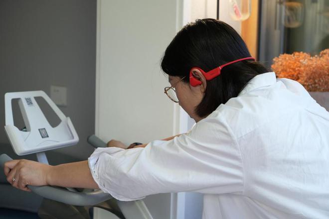 Get傅园慧同款体验更舒适、更安全、更健康的不入耳听音方式。(图5)