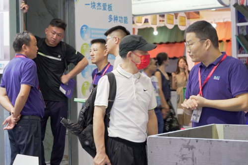 杰爱新材料展厅精彩纷呈引领建材行业未来——2023广州国际住博会圆满收官(图2)