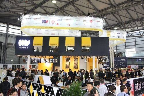 深圳举办国际锂电池技术展展示最前沿科技成果。(图2)