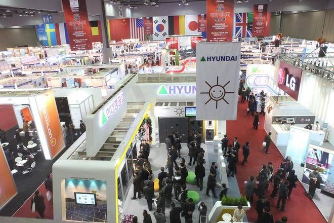 深圳举办国际锂电池技术展展示最前沿科技成果。(图4)