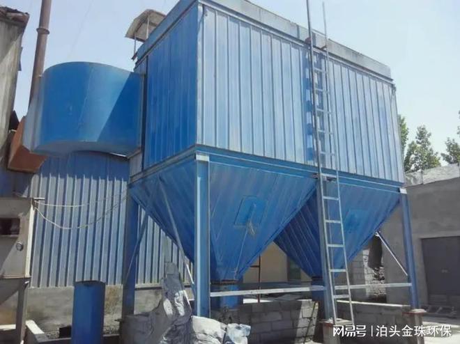 生物质锅炉配套除尘除烟设备_脉冲布袋除尘器除烟效果令人满意(图1)