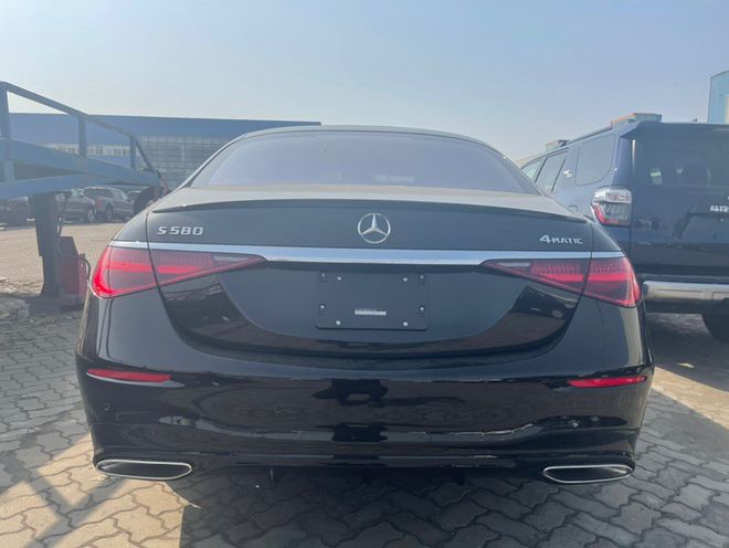 23款奔驰S580现车150起步好开不贵(图6)