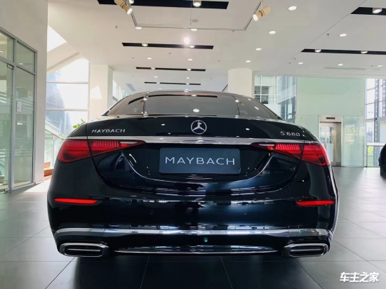2023款迈巴赫S680行政豪华4座商务轿车3298万起(图6)