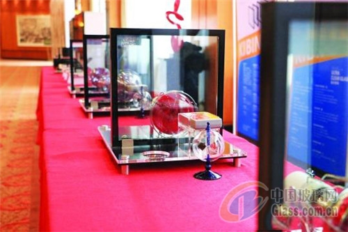 节能建材市场发展玻璃材料被看好(图1)
