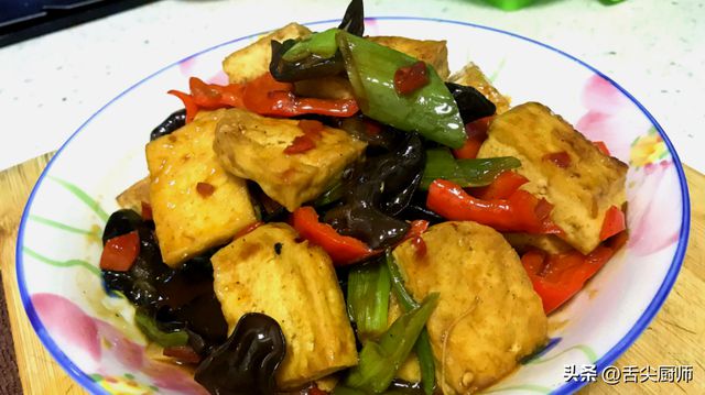 女人常吃这5种自带“黄体酮”食物提升雌激素气色更好更漂亮(图3)