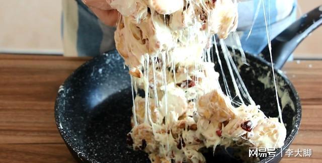 过年别再买糖果了自己做网红雪花酥做法简单比买的好吃(图12)