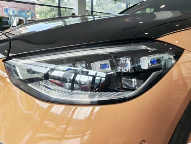 高端定制版奔驰迈巴赫S680双色现车(图4)