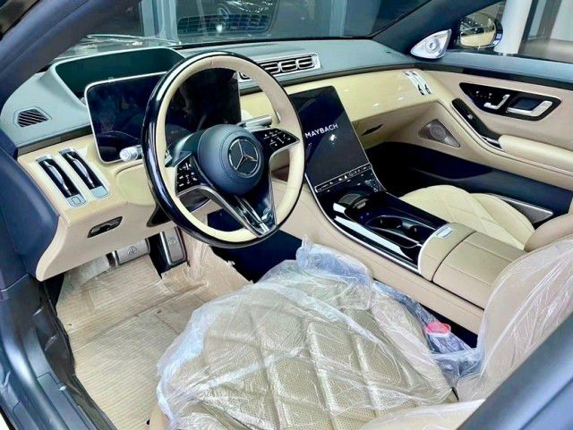 迈巴赫S680稀缺现车限量版(图5)