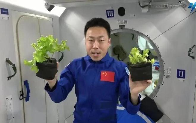 神舟十八号太空出差神舟十七号返航为啥天舟飞船没伴随发射？(图2)