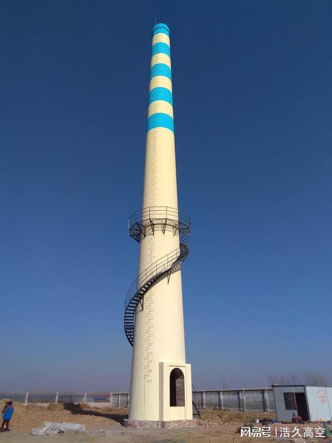 50米砖烟囱的新建方法(图1)