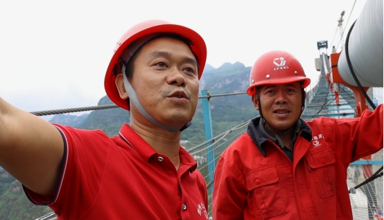 纳晴高速黔西南段土建部分建设接近尾声(图5)