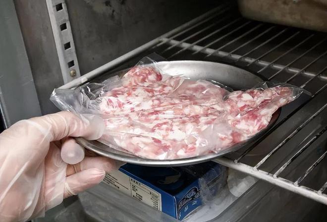 装菜的“塑料袋”放进冰箱不仅有毒还致癌？实验揭晓结果(图5)