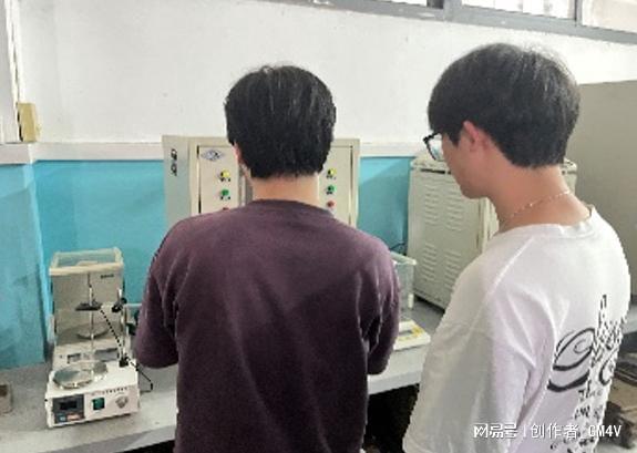 福建船政交通职业学院学生发明提升固体激光器密封性能的新技术(图2)